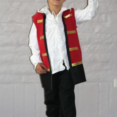 No-Sew Captain Hook Costume From a T-Shirt