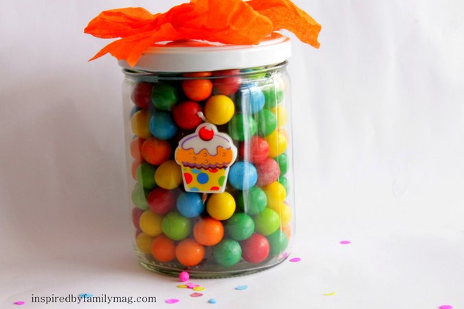 bubble gum jar birthday gift
