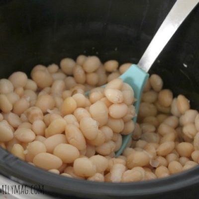 How to Make Beans in the Crockpot